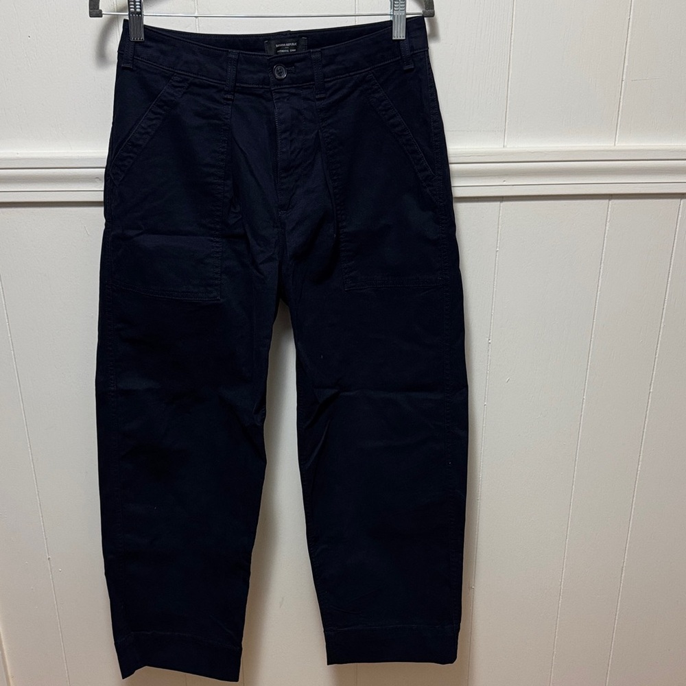 Banana Republic Navy Cropped Pants